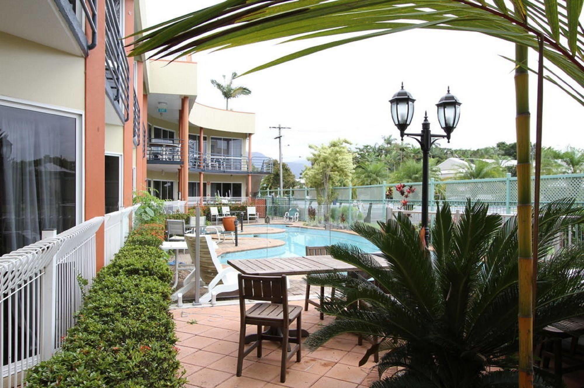 Tropical Queenslander Cairns Exterior foto